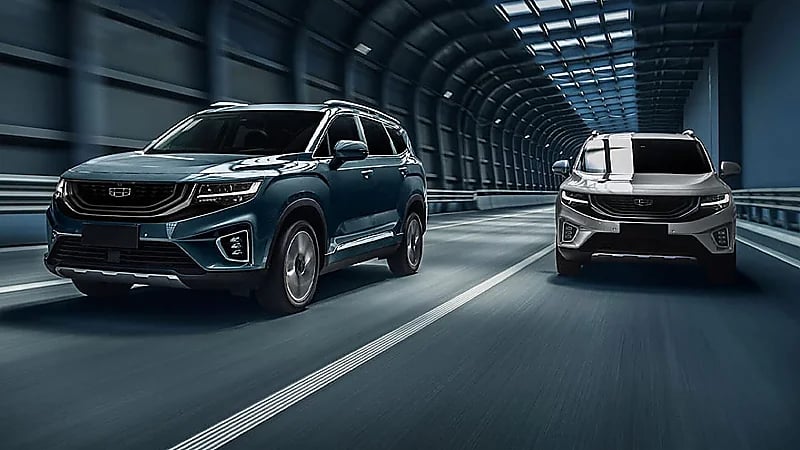 مواصفات وأسعار النسخة العائلية من جيلي أوكافانجو 2023 بالمملكة .. صور