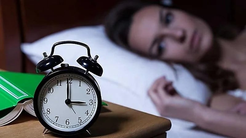 قلة النوم تؤدي للإصابة بنوبات قلبية وجلطة دماغية