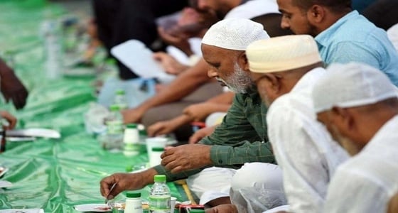 بدء استقبال طلبات تجديد وإصدار تصاريح إفطار صائم