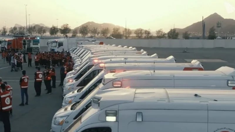 بالفيديو.. الهلال الأحمر يستعد لخدمة الحجاج بأسطول ضخم من التجهيزات