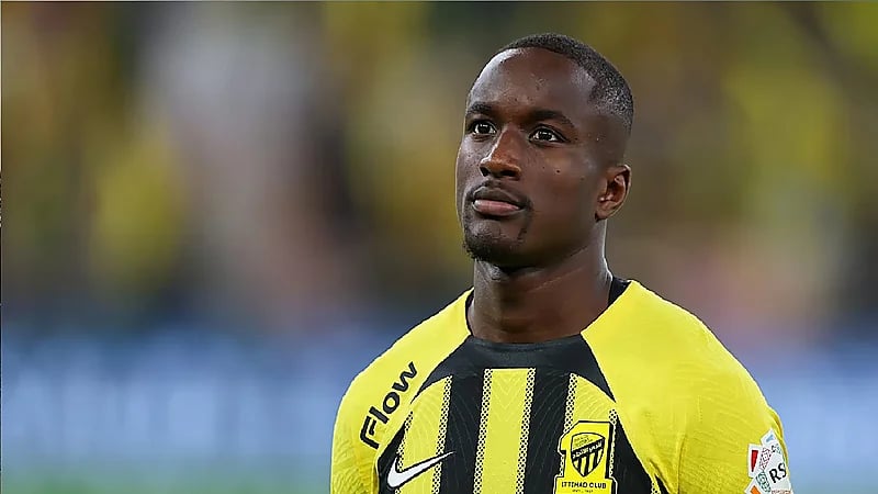 ديابي يرفض الإجازة ويواصل التدريبات