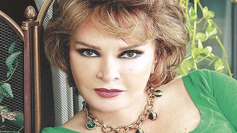 بالفيديو.. صفية العمري تعلق على "تشوه وجهها"