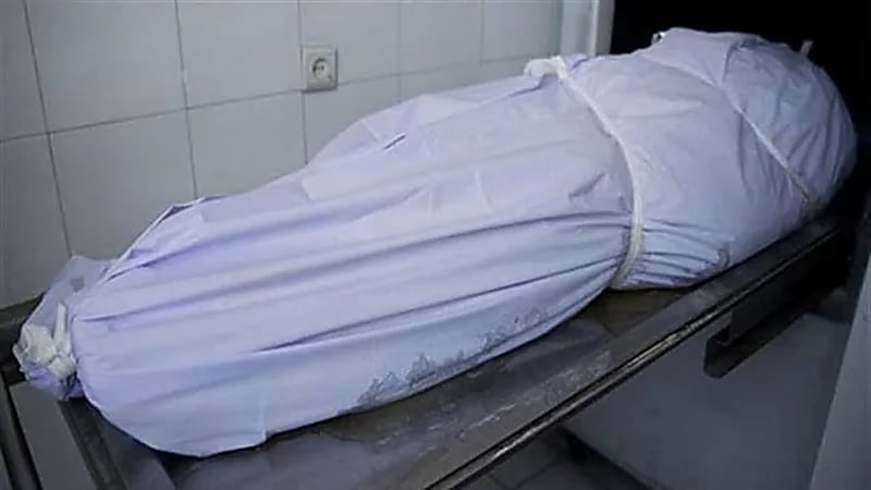 العثور على جثة شاب داخل شقته 