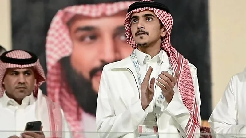 رئيس الشباب يعلق حول توثيق البطولات