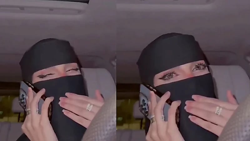 العنود اليوسف تشارك مقطع لها وهي تبكي والجمهور يتغزل بعيونها .. فيديو