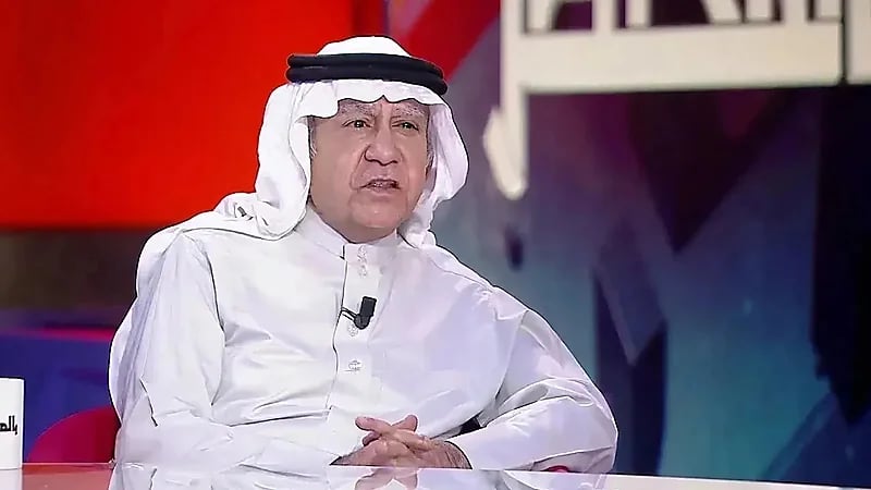 تركي الحمد يثير الجدل بشأن صفة "الإسلامية" لبعض الجامعات والمؤسسات