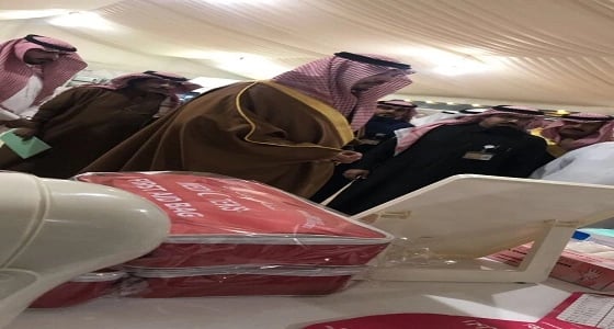 بالصور.. أمير الشمالية يتفقد جناح صحة المنطقة بمعرض الجنادرية