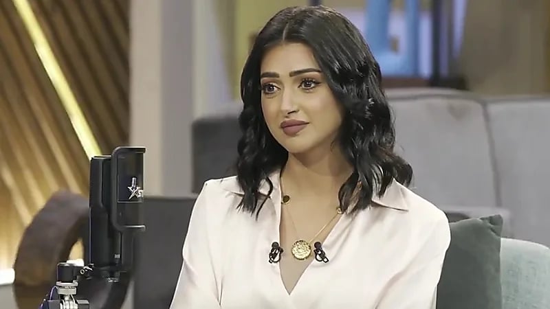 اصايل العسيري : ظهوري معاك مش عشان الفلوس وعيب اللي بتقوله ..فيديو