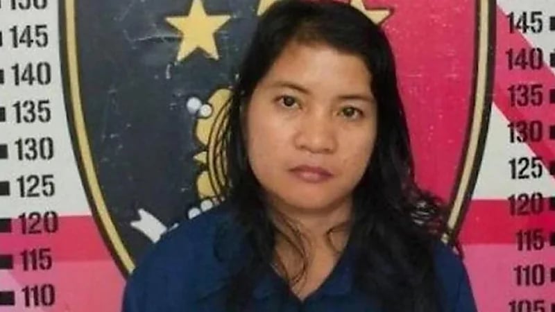 فتاة تنتقم من حبيبها بطريقة مرّوعة بعد تهديده بنشر فيديوهات مسيئة لها