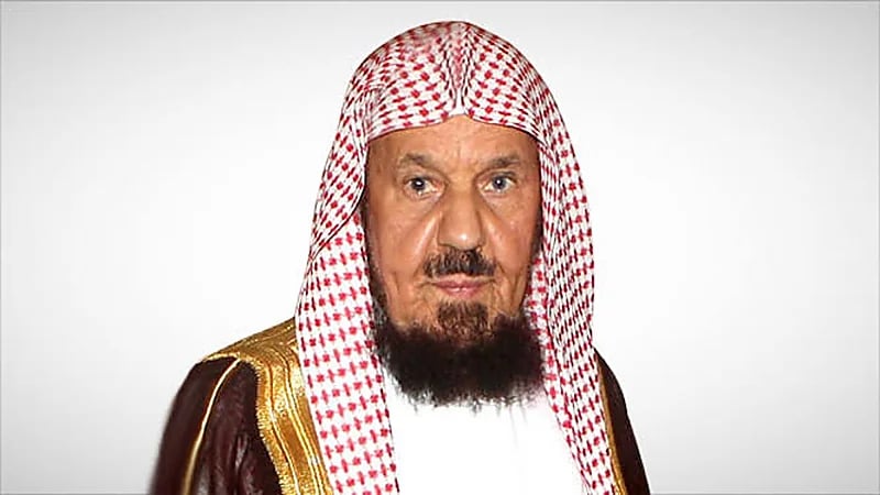 "المنيع" يؤكد أن التلاعب في استخدام "توكلنا" معصية وخيانة