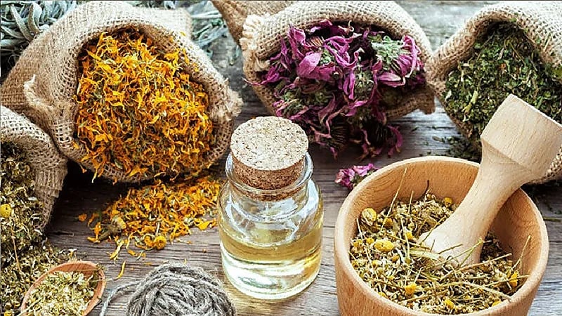 بالفيديو .. مختص: الخلطات الشعبية تصل أضرارها للوفاة