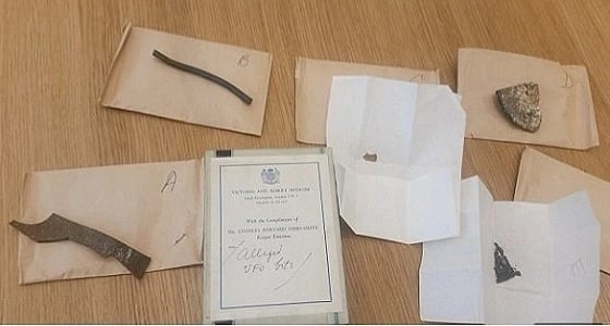 العثور على قطع من طبق فضائي في علبة سجائر