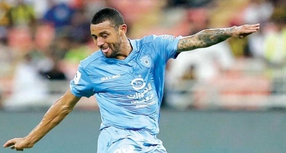 " الظفرة " الإماراتي يكشف عن موقفه من التعاقد مع لاعب الباطن