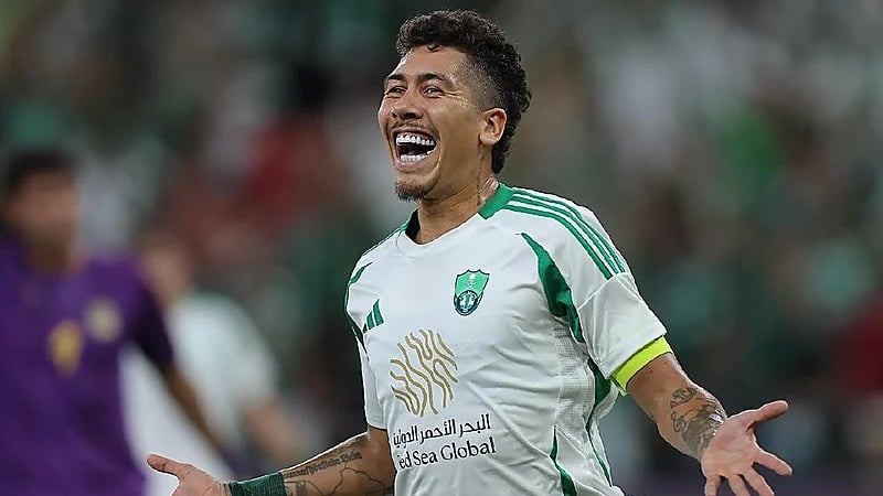 فنربخشة يقترب من ضم فيرمينيو