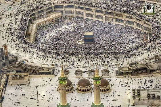 شاهد بالصور ..حركة الحجاج وتوافدهم على المسجد الحرام لأداء طواف الوداع