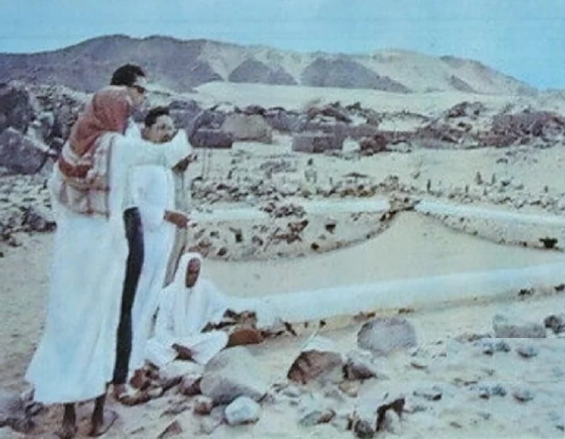 صورة نادرة من مقبرة شهداء بدر التقطت فترة الثمانينات الهجرية