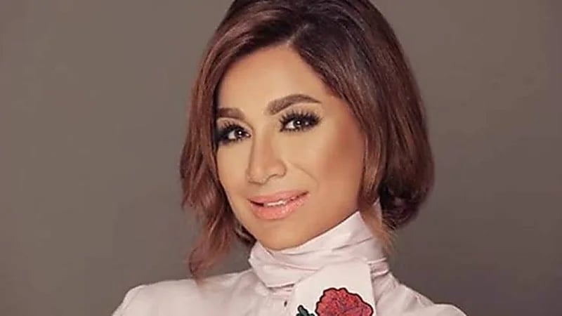 بسمة وهبة تثير الجدل بإعلان استضافتها للفنان أحمد وزوجته الجديدة 