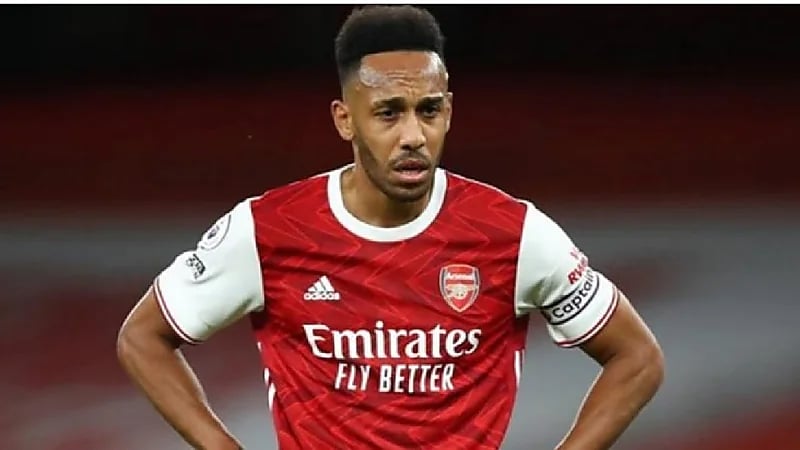 أوباميانج يقدم تنازلاً مالياً كبيراً من أجل برشلونة