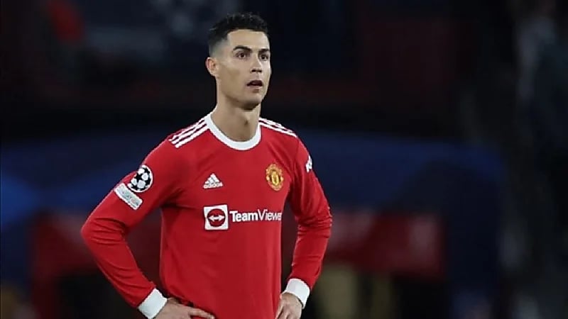 هجوم ناري على نجم مانشيستر يونايتد " رونالدو"