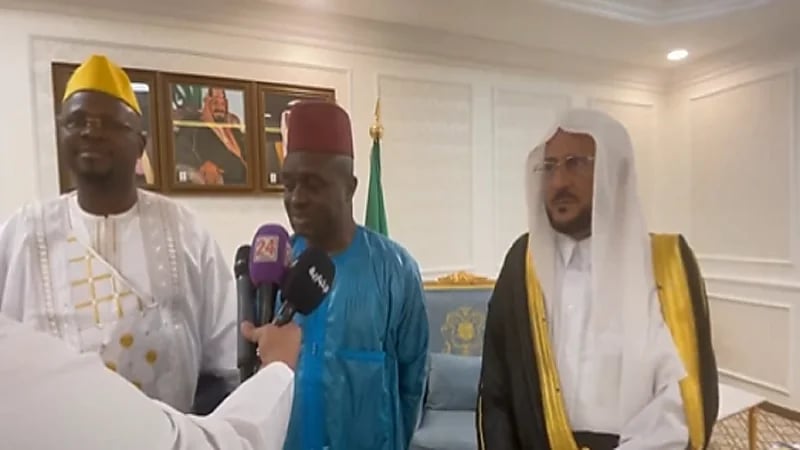 بالفيديو.. وزير الشؤون الدينية الغيني: السعودية قدوة للعالم الإسلامي ونحن جنودا لها