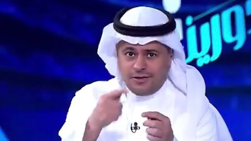 الشنيف مازحاً : بونو اخرج رونالدو مرتين.. فيديو