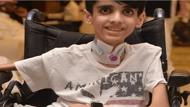 وفاة مشهور مواقع التواصل عز القحطاني بعد صراع مع المرض