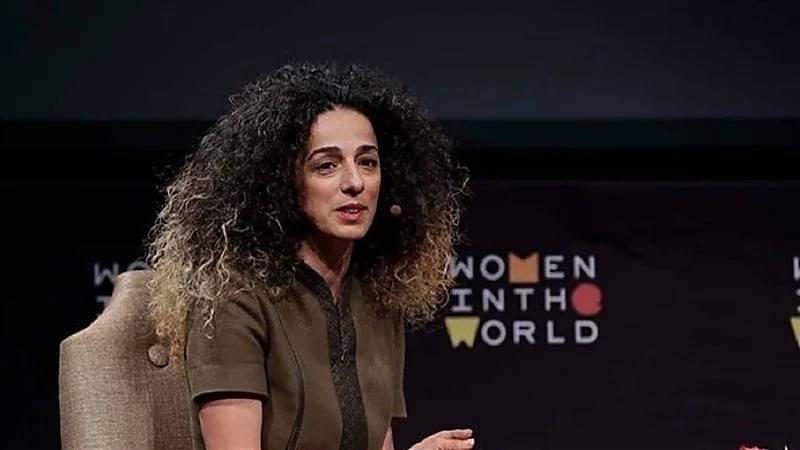 صحافية أمريكية : النظام الإيراني حاول اختطافي في قارب ولن اسكت