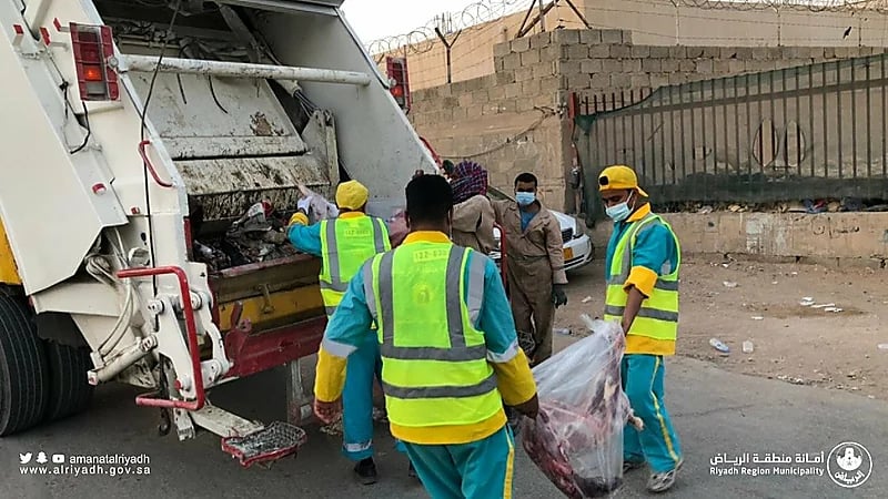 بالصور.. الإطاحة بوافدين امتنهوا لتسويق رؤوس الأغنام