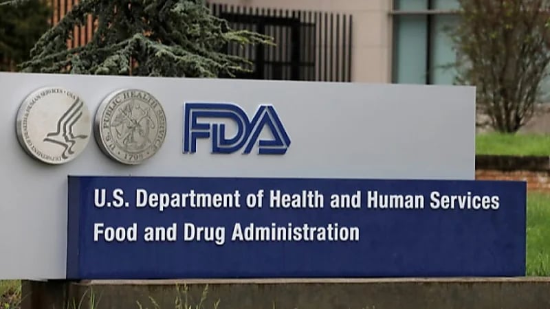 "الغذاء والدواء الأمريكية" توافق على أول دواء يؤخذ بالفم لعلاج الثعلبة