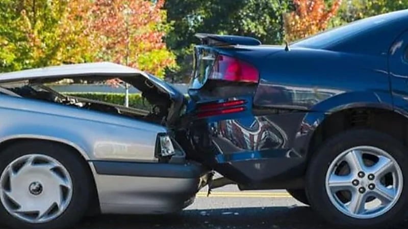 نصائح لتفادي حوادث القيادة على الطرق السريعة