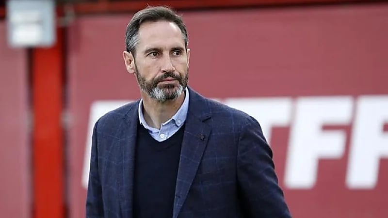 رسمياً. فيسينتي مورينو مدرباً للشباب