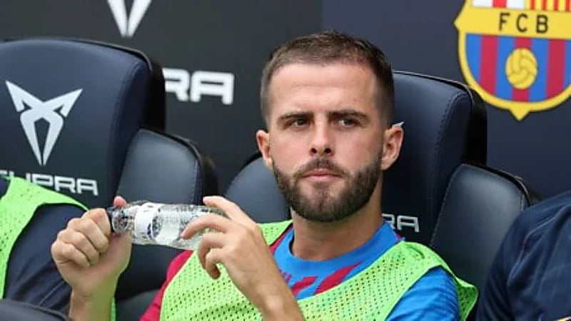 النصر يجدد رغبته في ضم نجم برشلونة