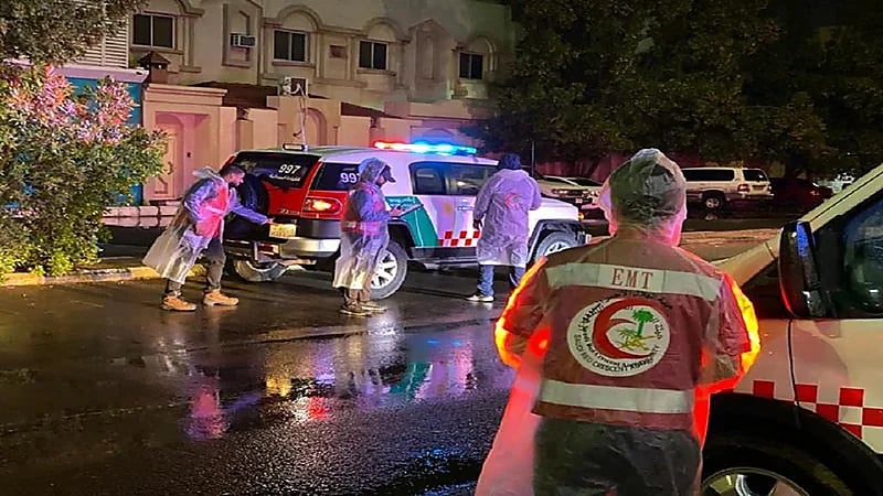 6 نصائح مهمة من الهلال الأحمر لمواجهة التقلبات الجوية