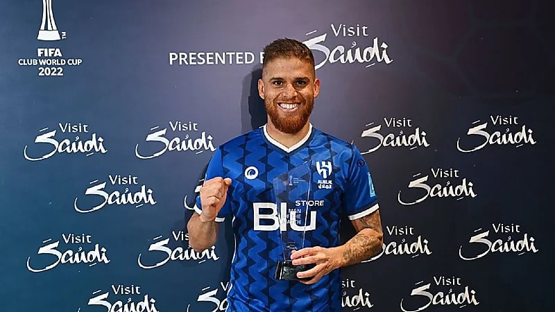 كويلار أفضل لاعب في مباراة الهلال والوداد