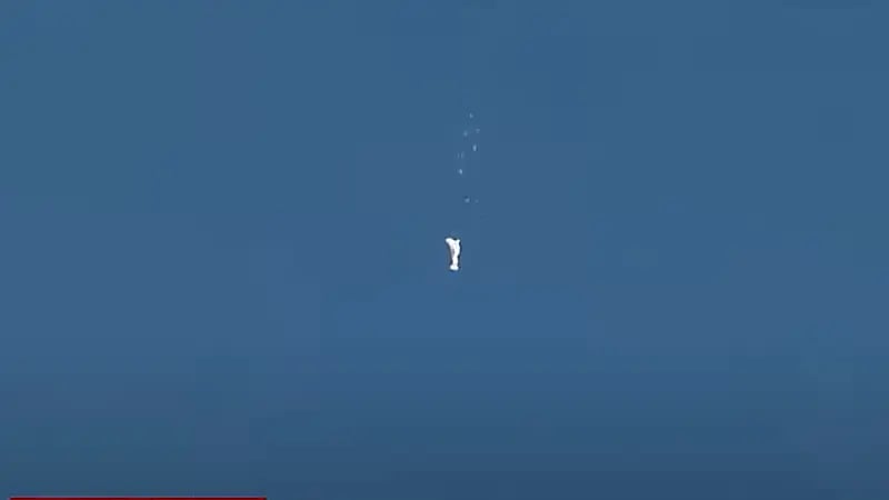 بالفيديو.. أمريكا تسقط البالون الصيني