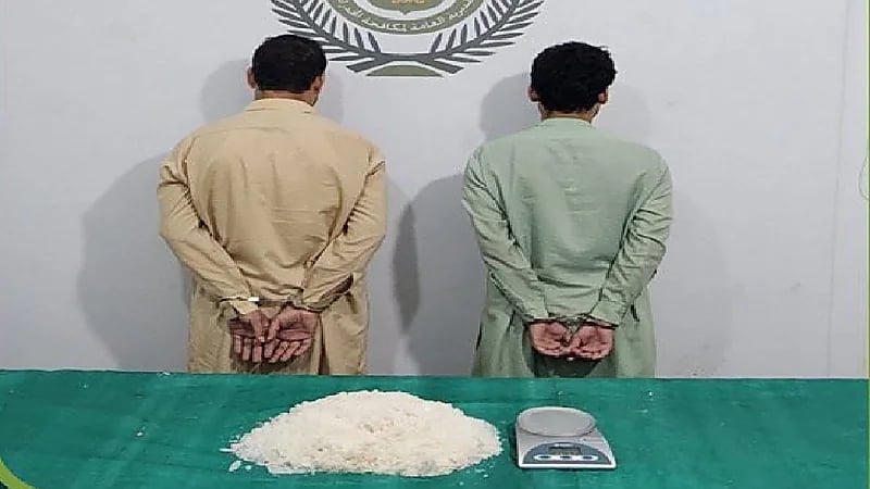 القبض على مقيمين بحوزتهما 3.35 كيلو شبو بجدة