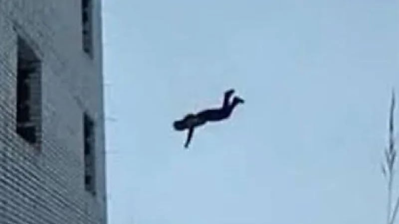 سقوط طالبة من الطابق الثاني في مدرسة بالمنطقة الشرقية