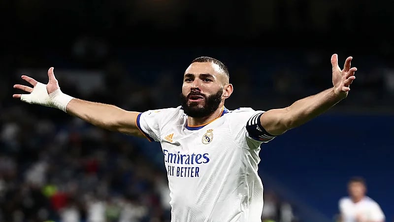 الجزيري: أدينوا الأعمال الشنيعة ضد فينيسيوس وليس بنزيما