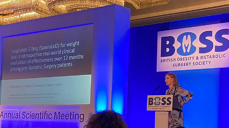 مبتعثة سعودية تحقق المركز الأول عالميًا في مؤتمر جراحة السمنة ببريطانيا