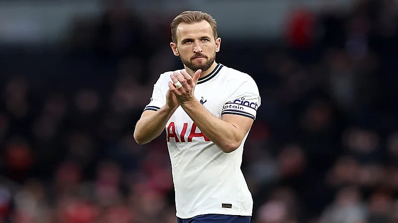 بايرن ميونخ الألماني يقدم عرضًا لضم كين