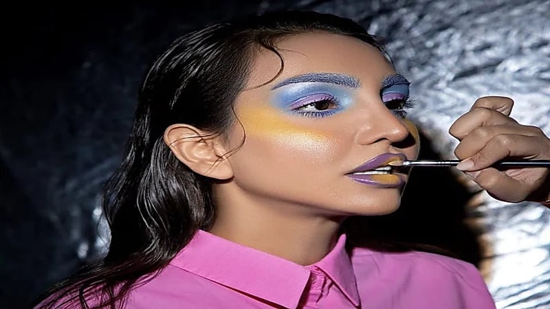 ظهور غريب لـ هبة الحسين