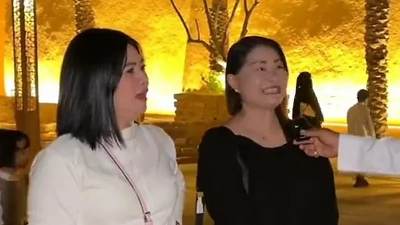 سياح يبدون إعجابهم بالقهوة السعودية..فيديو