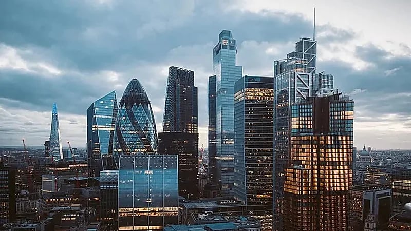 نيوم تفتتح مكتبها الدولي الأول في بريطانيا