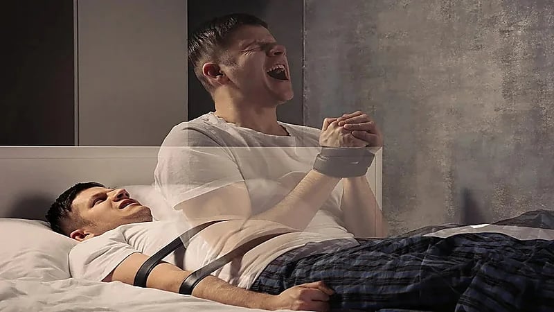 استشاري: تكرر الجاثوم يتوجب زيارة طبيب في اضطرابات النوم.. فيديو