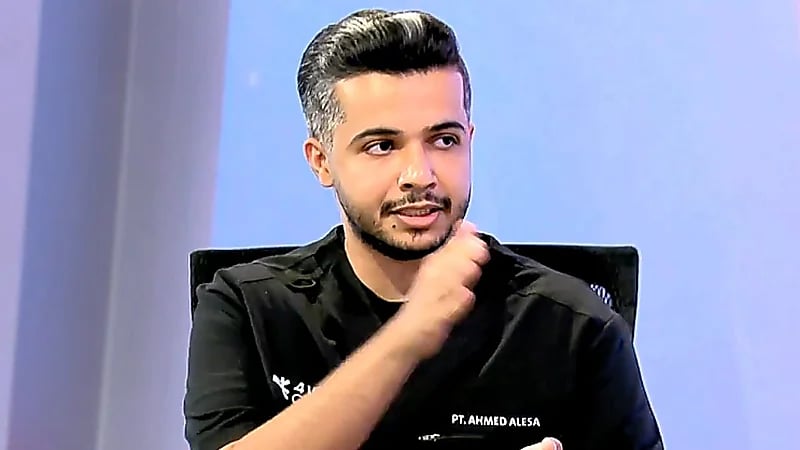 مختص: جلسة الجهاز اللوحي تسبب مشاكل عديدة للأطفال .. فيديو