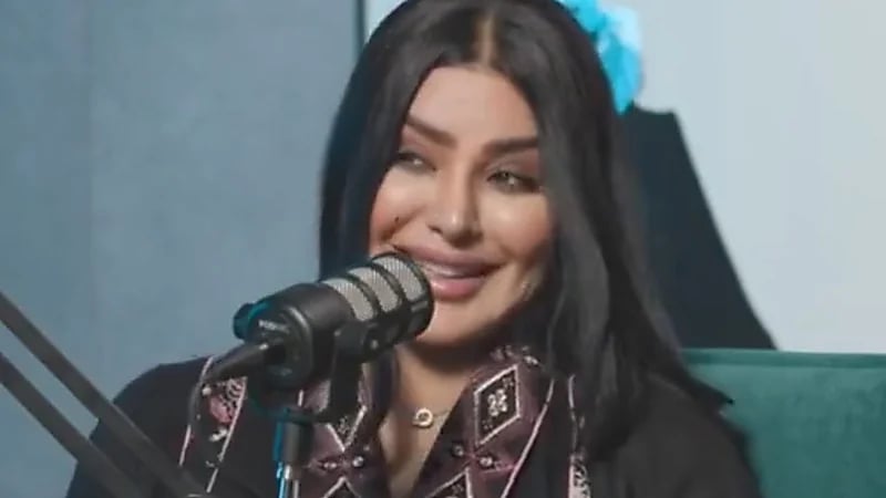 ريم عبدالله : أعشق المجوهرات ولو ما اخذت قطعة ثمينة بعد كل عمل ما ارتاح .. فيديو