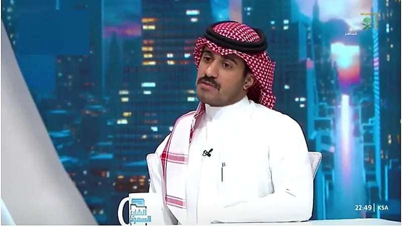 مستشار قانوني يكشف سبب اختلاف أسعار التذاكر لنفس الطائرة .. فيديو