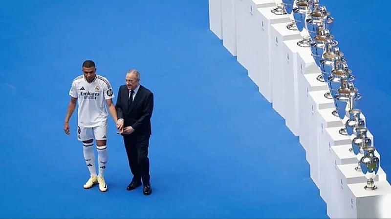 "هلا مدريد" أول كلمات مبابي بقميص الريال .. فيديو