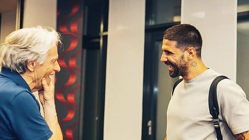 وصول ميتروفيتش لمعسكر الهلال بالنمسا