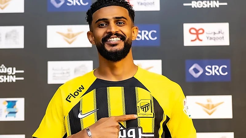 عبدالإله العمري : اشجع الاتحاد منذ الصغر .. فيديو